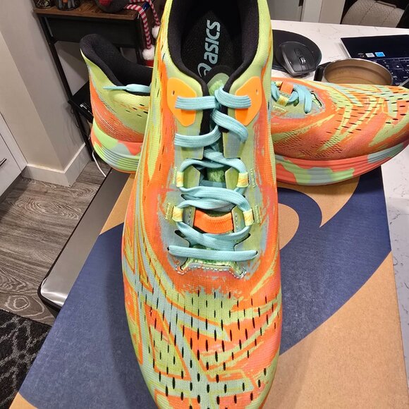 Asics Noosa Tri 15 Lime Burst Illuminate Running Shoe 1011B609-301 Mens 10 NEW - Picture 2 of 13